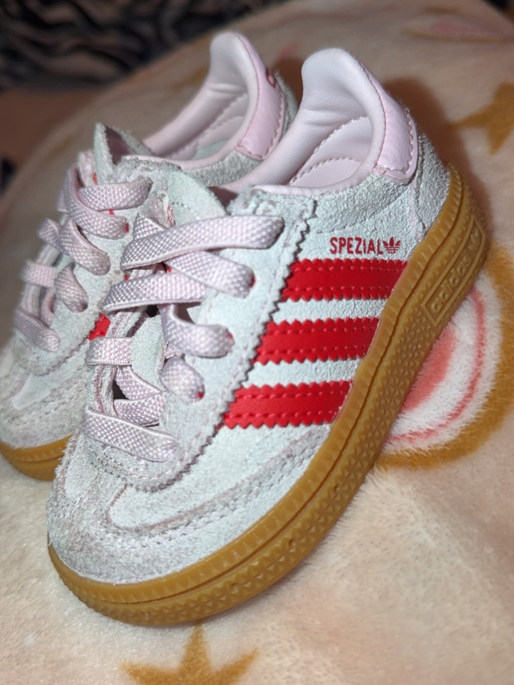 adidas Kids Spezial Sneakers in Light Pink with Red Stripes